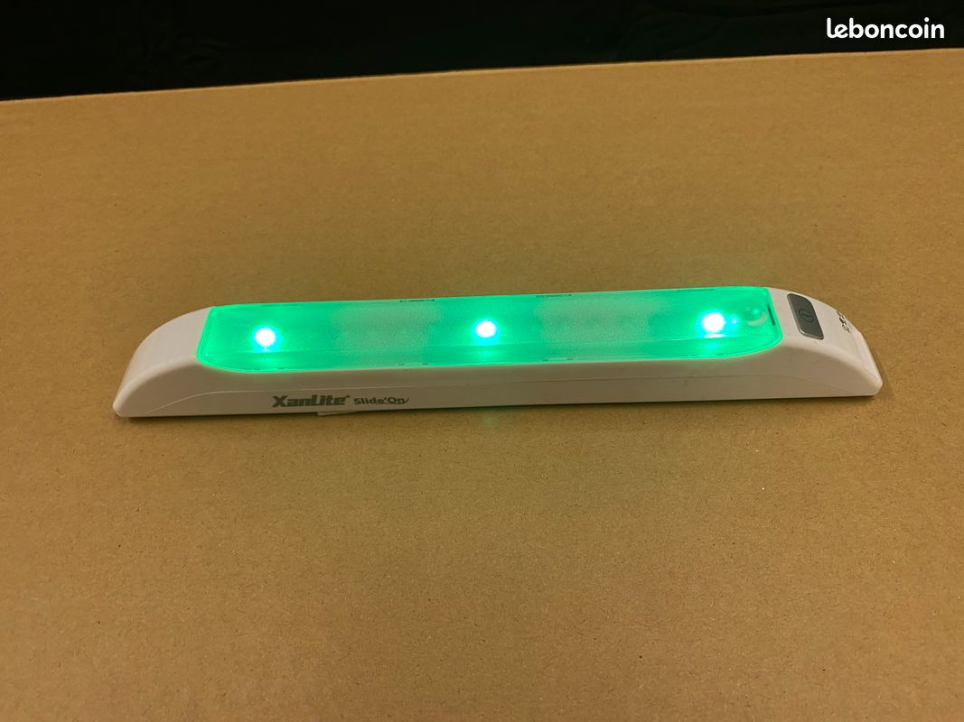 Petite lampe LED à piles (image 3)