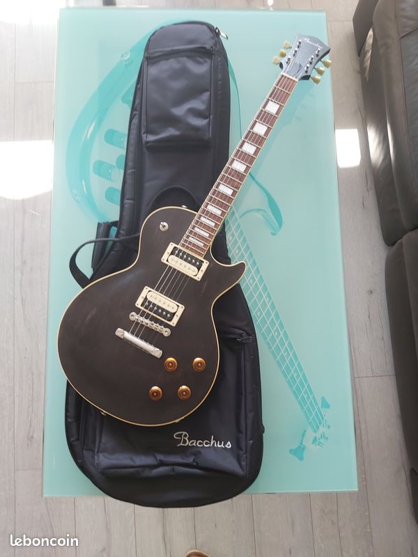 BACCHUS Duke Black satin Japan (image 1)