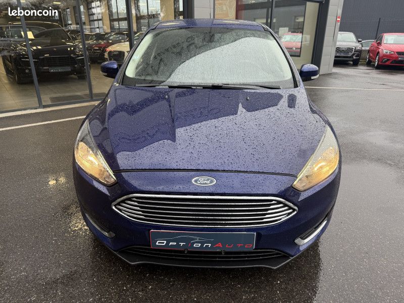 Ford FOCUS 1.0 ECOBOOST 125CH STOP&START TITANIUM (Vente a Pro ) (image 7)