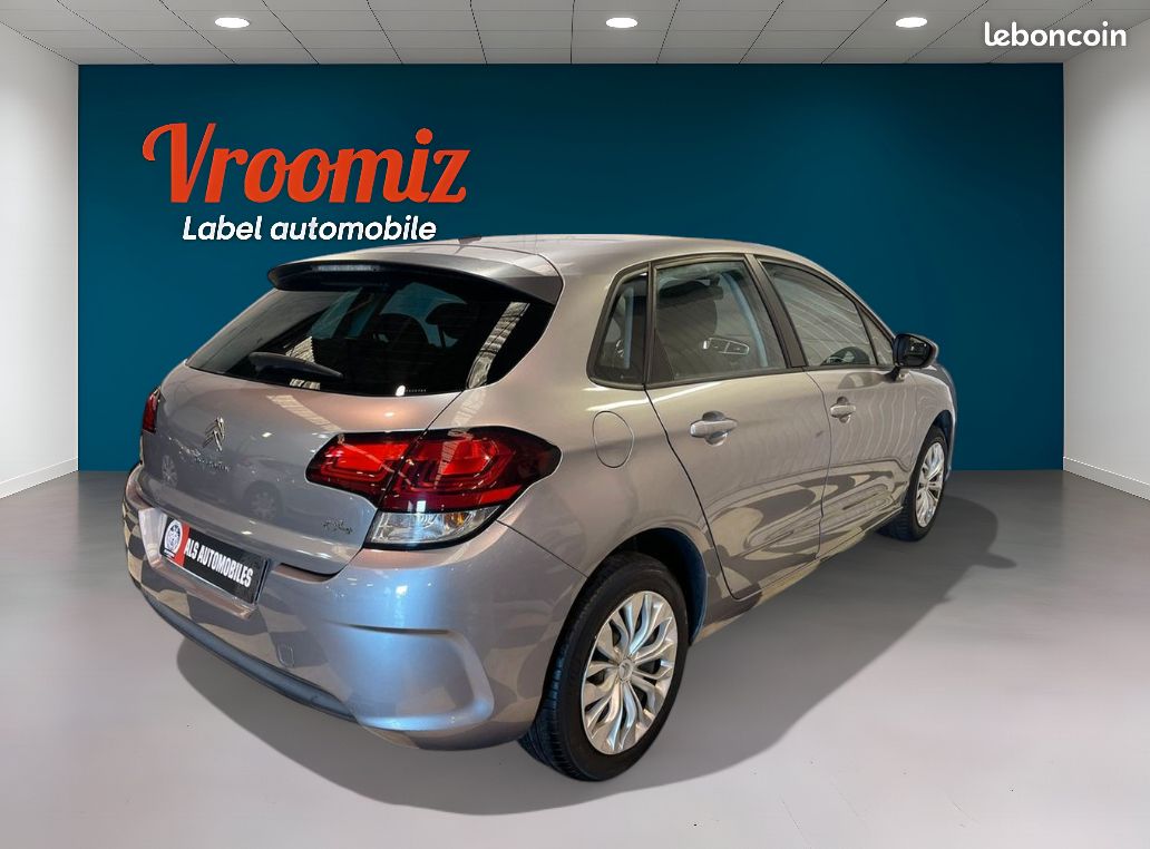 Citroën C4 finition Live / 110CH / Première main (image 3)