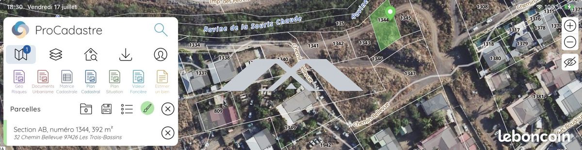 Terrain 392 m² · à Les Trois-Bassins · 392 m² · 131 085 €