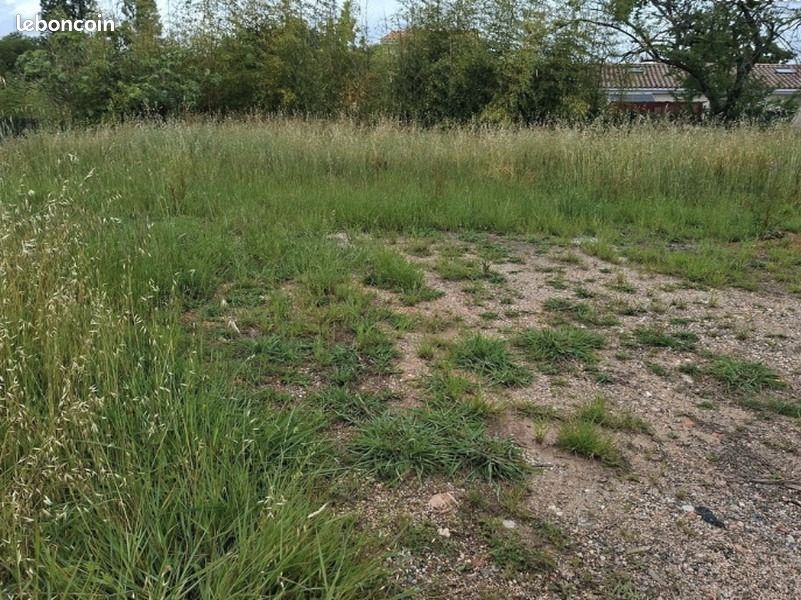 Terrain 461 m² Blanquefort · 182 000 €