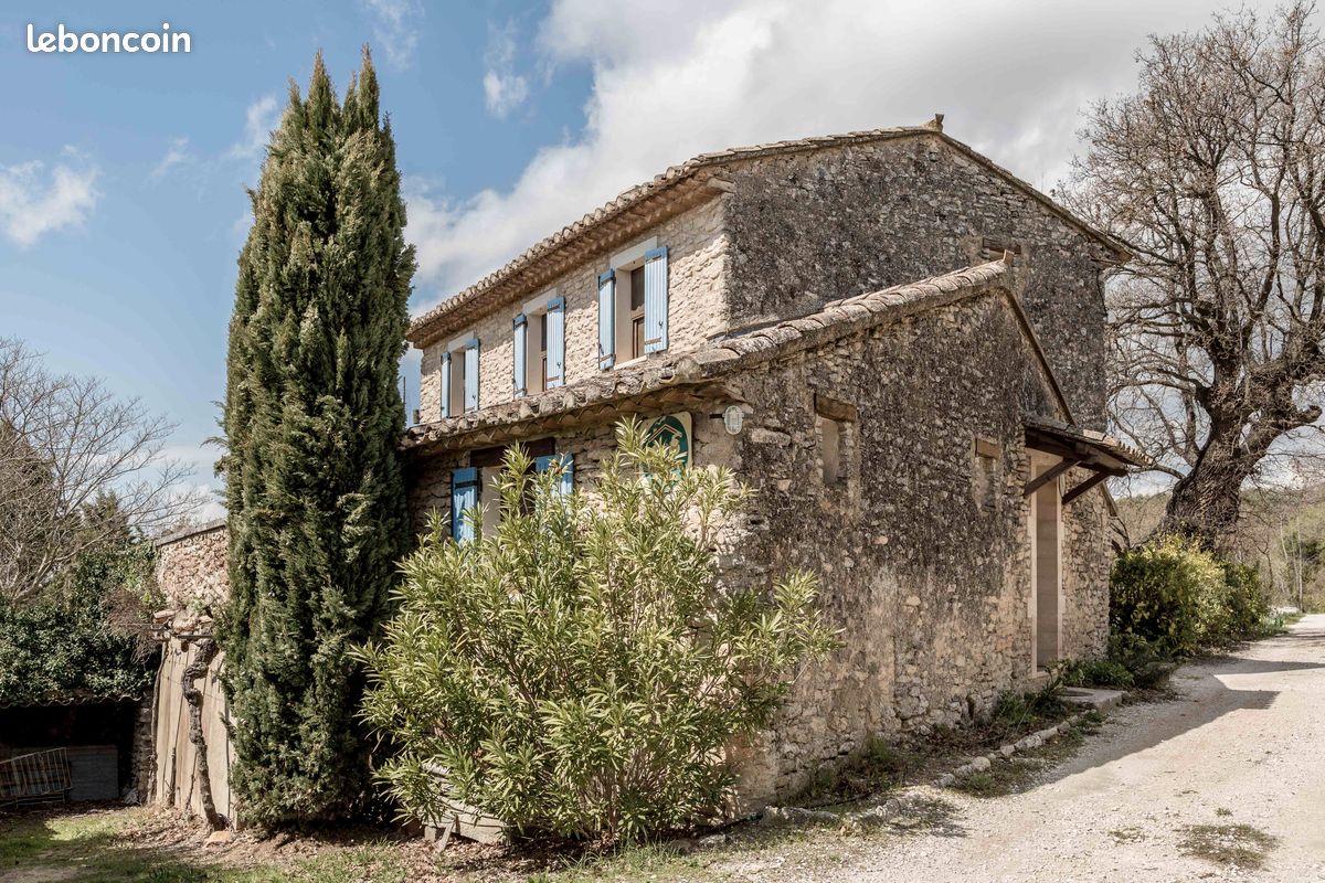 Chambres d'hôtes Gordes (image 1)