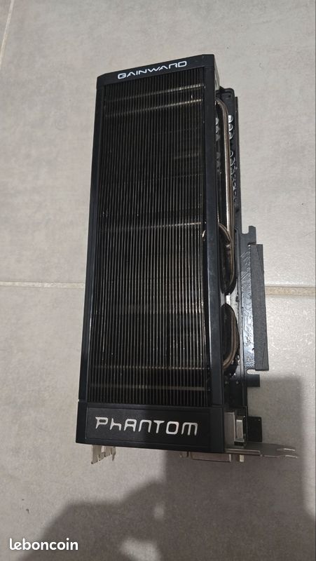 Carte Graphique Gainward GeForce GTX 770 Phantom - 2 Go ? - Occasion