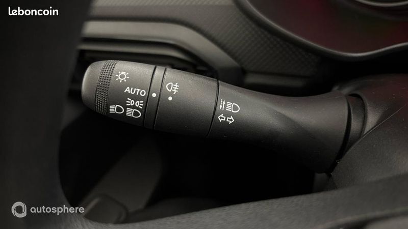 Dacia Sandero 1.0 SCe 65ch Essential (image 24)