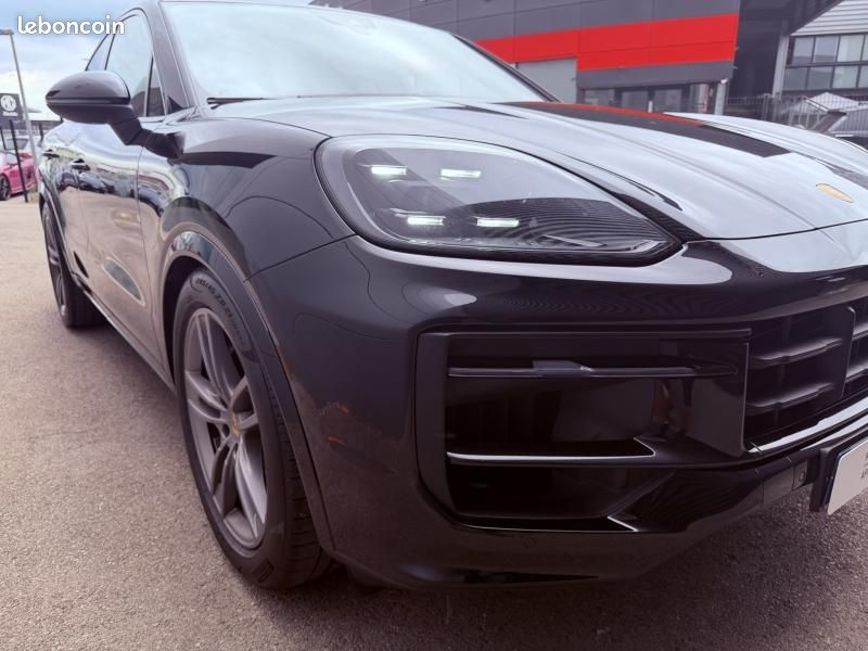 Porsche Cayenne Coupé 3.0 V6 470ch E-Hybrid (image 8)