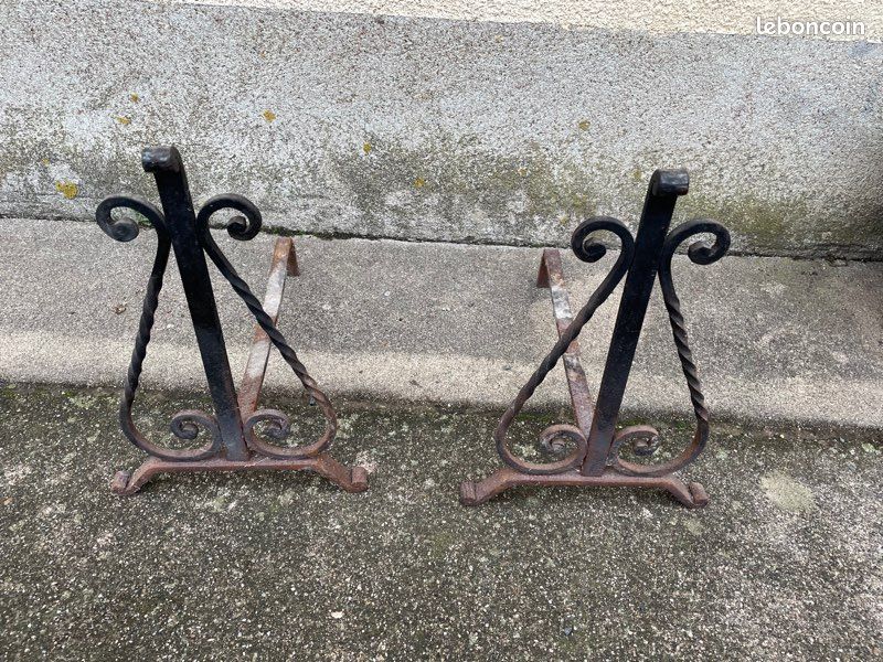 Chenets pour cheminée en acier (image 1)