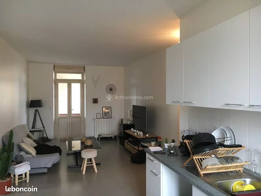 Appartement 3 pièces 70 m² · à Gaillac · 70 m² · 720 €