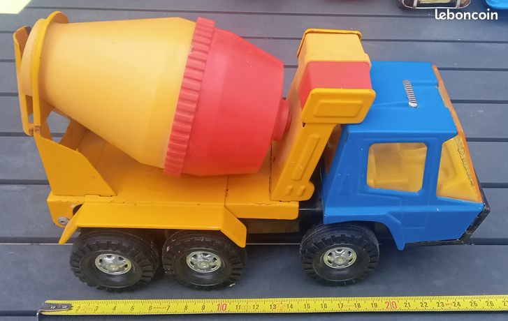 Camion Toupie Bétonnière Rico Vintage 40cm – Fabriqué En Espagne – Métal Vert – Collection