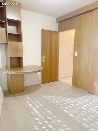 Studio 1 pièce 19 m²