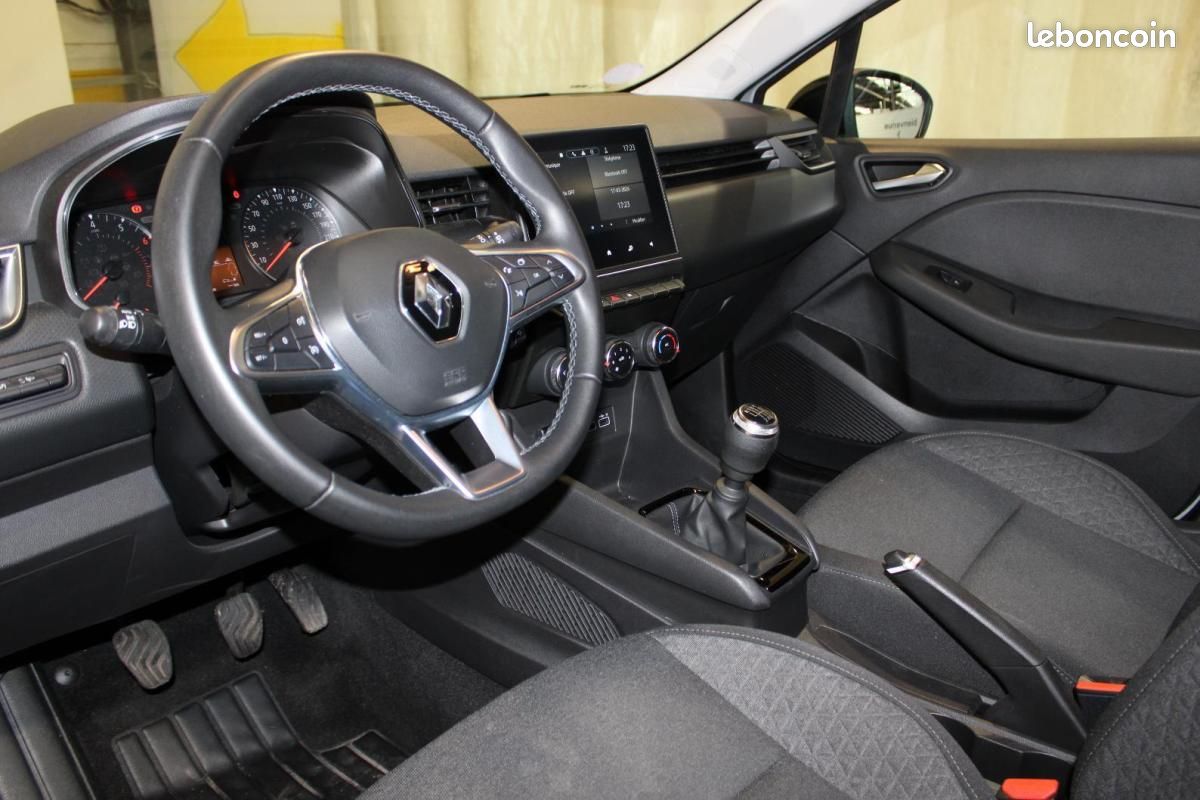 Renault Clio V TCe 90 Equilibre (image 4)