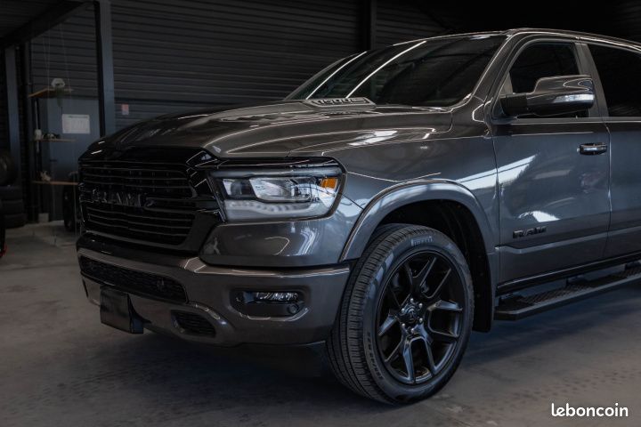 DODGE RAM 1500 - CREW CAB LARAMIE 5.7 HEMI V8 GT - Garantie 12 mois (image 16)