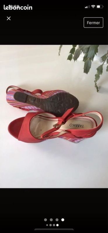 Chaussures compensées rouge (image 4)