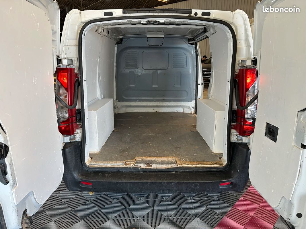 Peugeot expert fourgon l1h1 pack clim - distribution neuve (image 29)