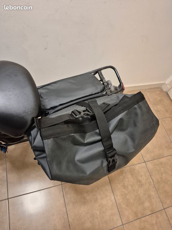 Sacoche de Vélo / Sac à Dos 3 en 1 , 25L neuve (image 4)