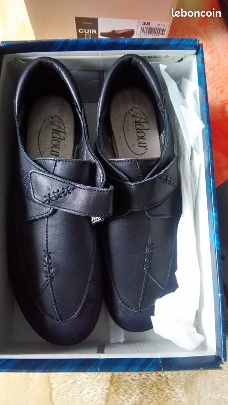 Chaussures médicales T38 (image 1)