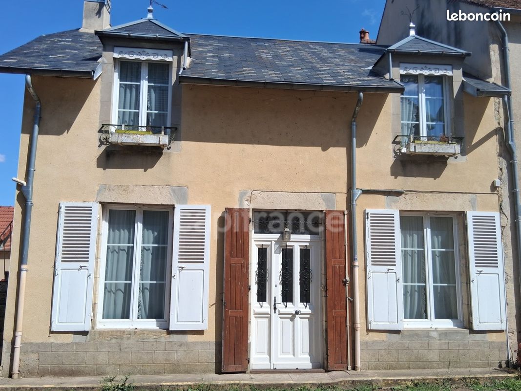 Maison 6 pièces 117 m² · à Corbigny · 117 m² · 131 000 €