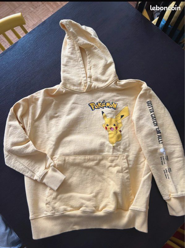 Sweatshirt capuche, thème Pikachu PIKACHU - Jaune - Garçon - 0.00