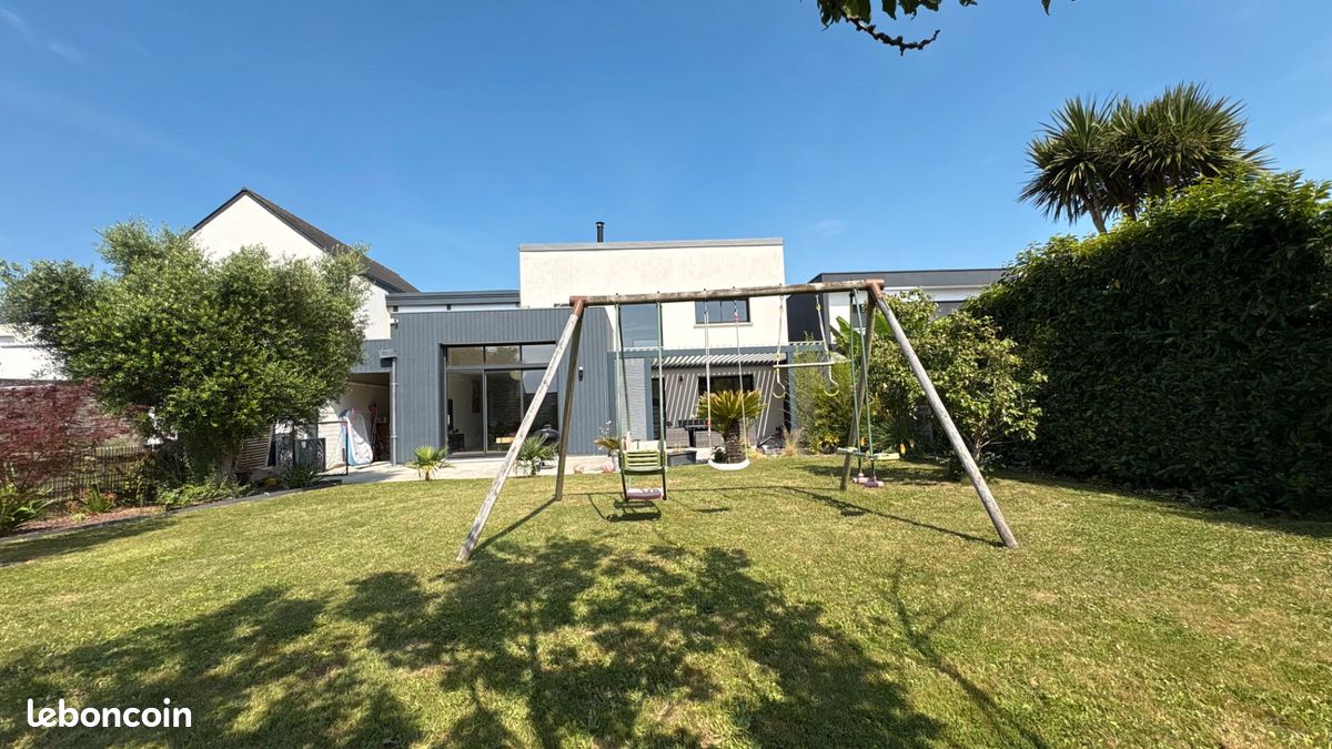 Maison 7 pièces 175 m² · à Bédée · 175 m² · 462 000 €