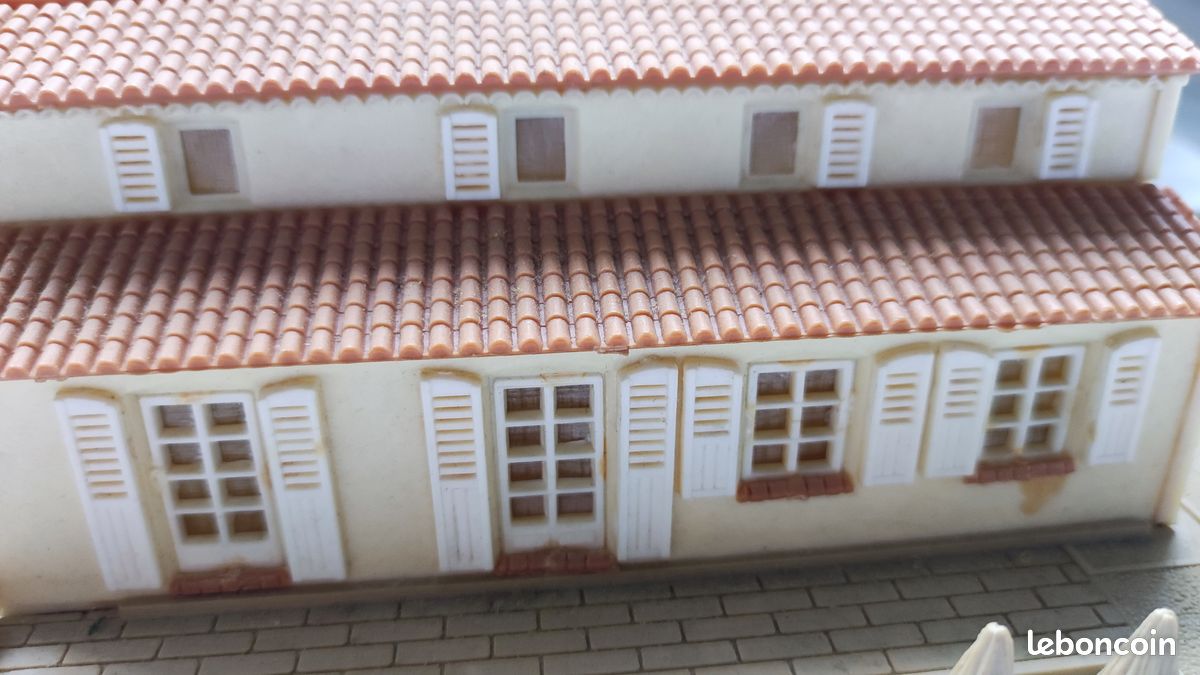 JOUEF 1973 HO - cabane de chantier, pavillon de jardin, abri