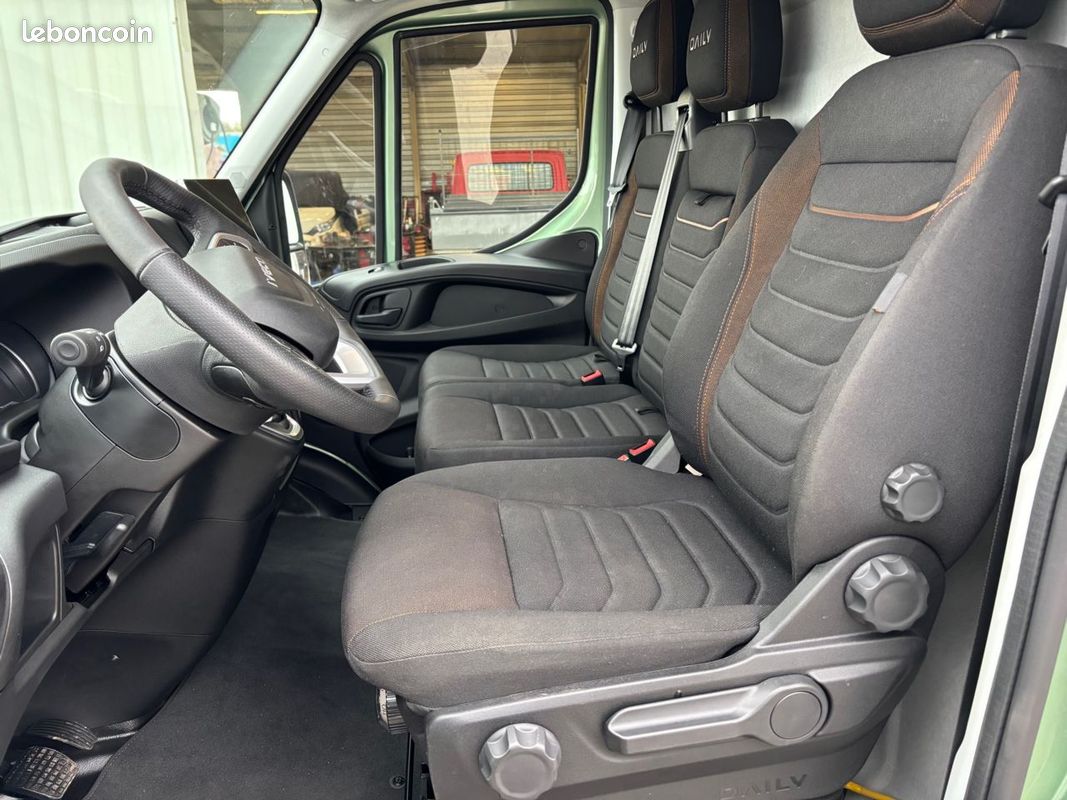 Iveco DAILY 35S16 34500ht 41400ttc ( CREDIT 900 (image 13)