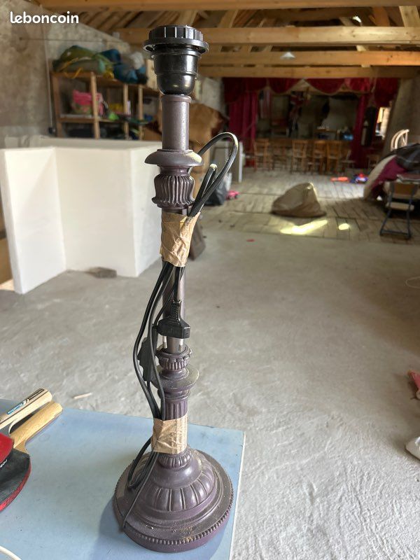 Pied de lampe 55cm en métal peint (image 1)
