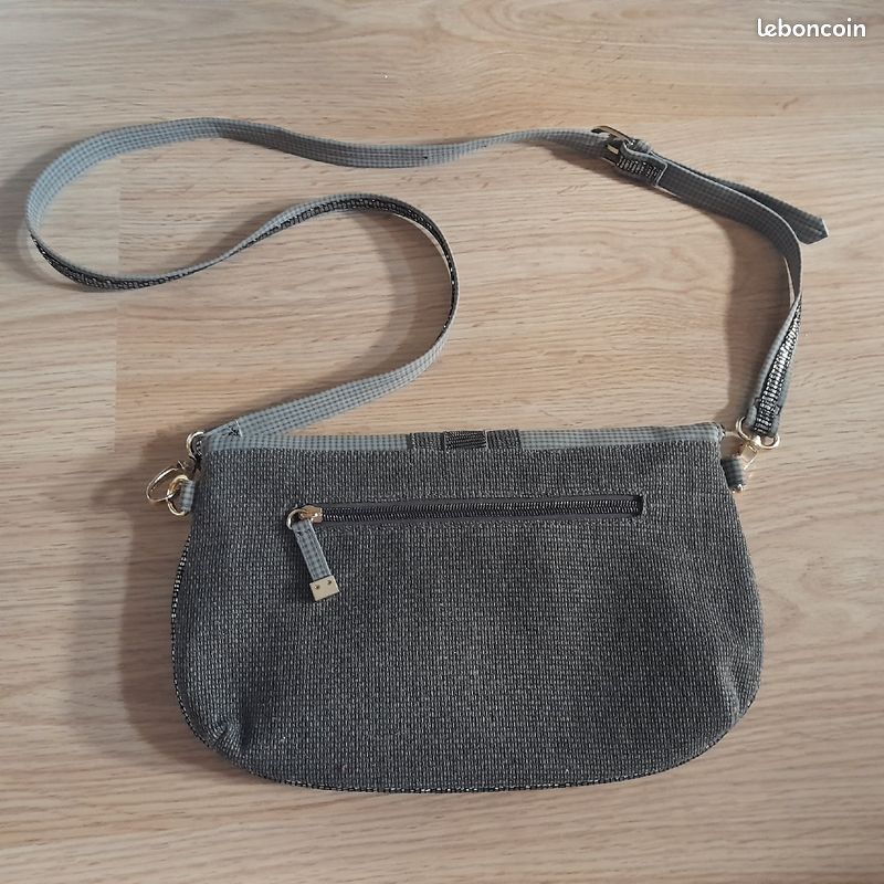 Sac bandoulière Lollipops neuf gris avec paillettes
Fermeture avec bouton aimanté (image 2)