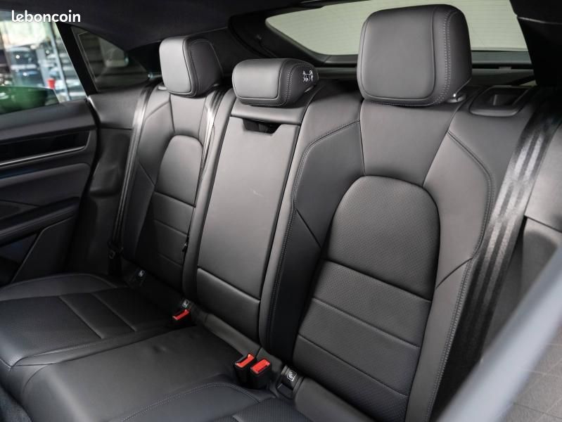 Porsche Macan 408ch 4 MY25 (image 12)