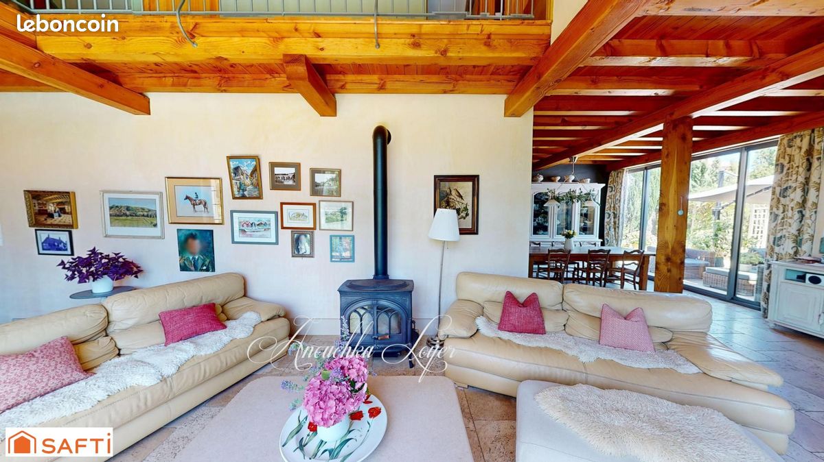 Propriété 9 pièces 308 m² (image 9)