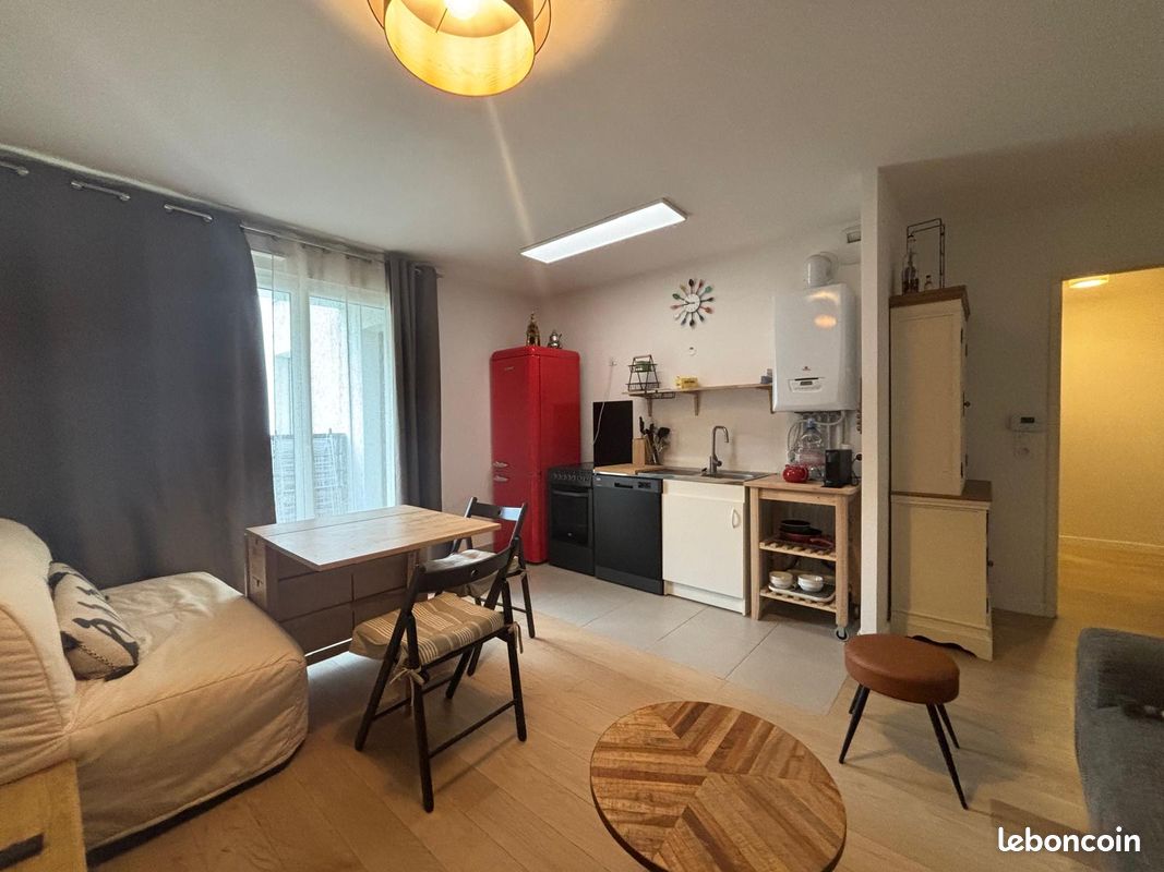Appartement 2 pièces 44 m² · à Ferrières-en-Brie · 44 m² · 235 000 €