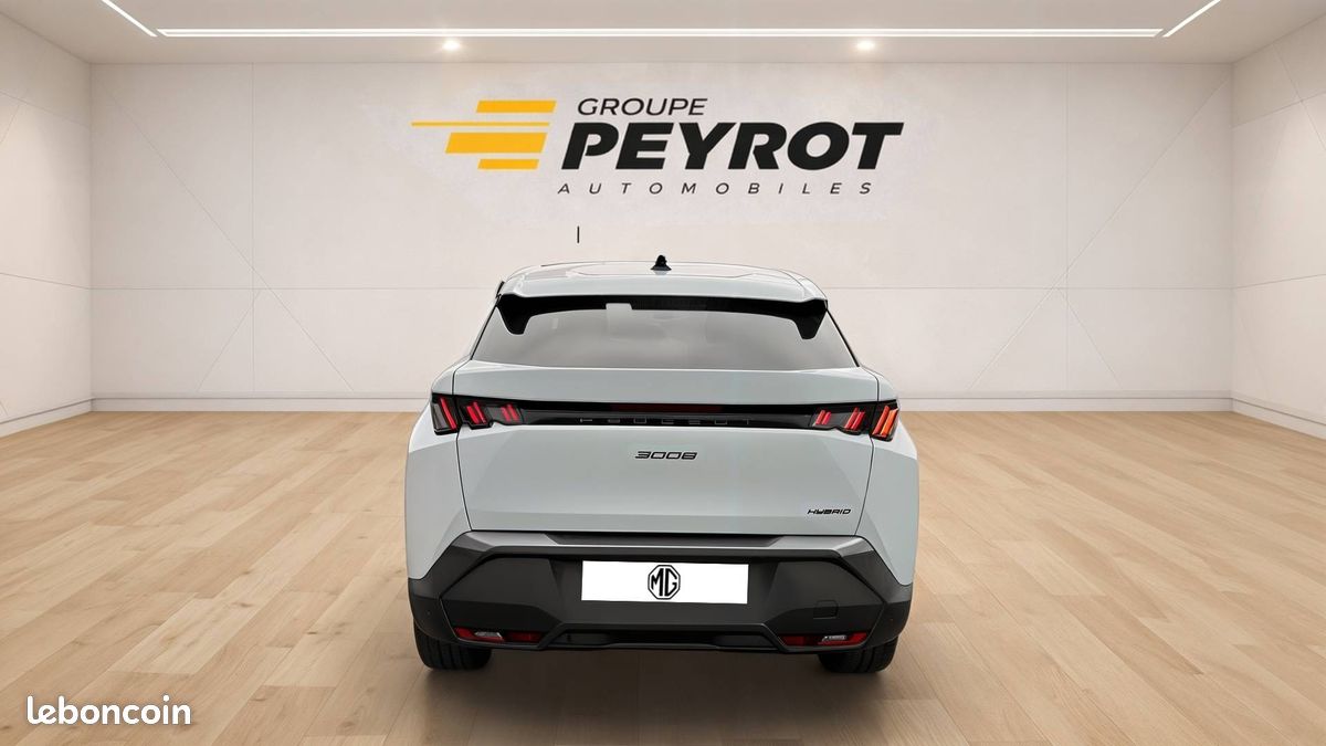 PEUGEOT 3008 Hybrid 136 e-DCS6 Allure (image 4)