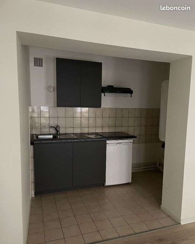 Appartement 1 pièce 27 m² · à Metz · 27 m² · 460 €