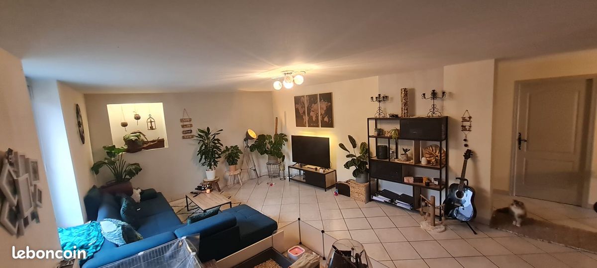 Appartement 4 pièces 100 m² · à Argancy · 100 m² · 800 €
