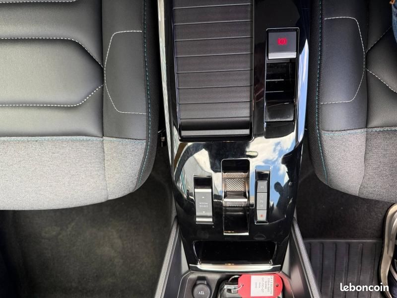 Citroen C4 1.5 BlueHDi 130ch S&S MAX Automatique (image 12)