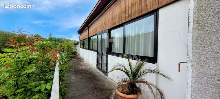 Immeuble 707 m² L'Hôpital-Saint-Blaise