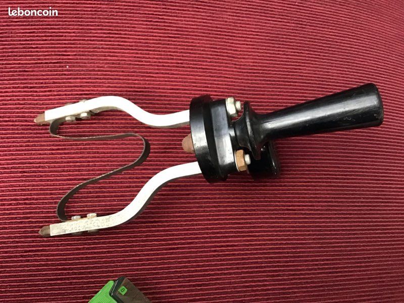 Testeur de batterie 2,5v 200 ampères ancien teste ok (image 3)