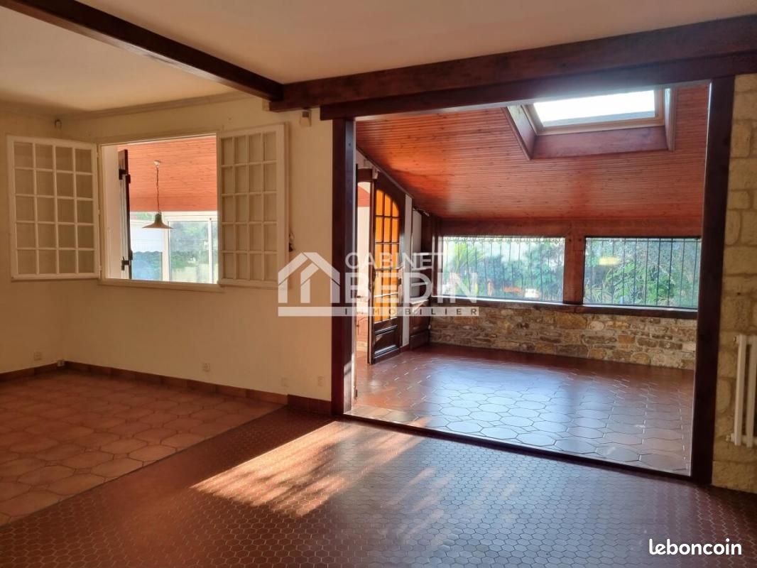 Maison 3 pièces 105 m² - Bassens 33530 (image principale 4)