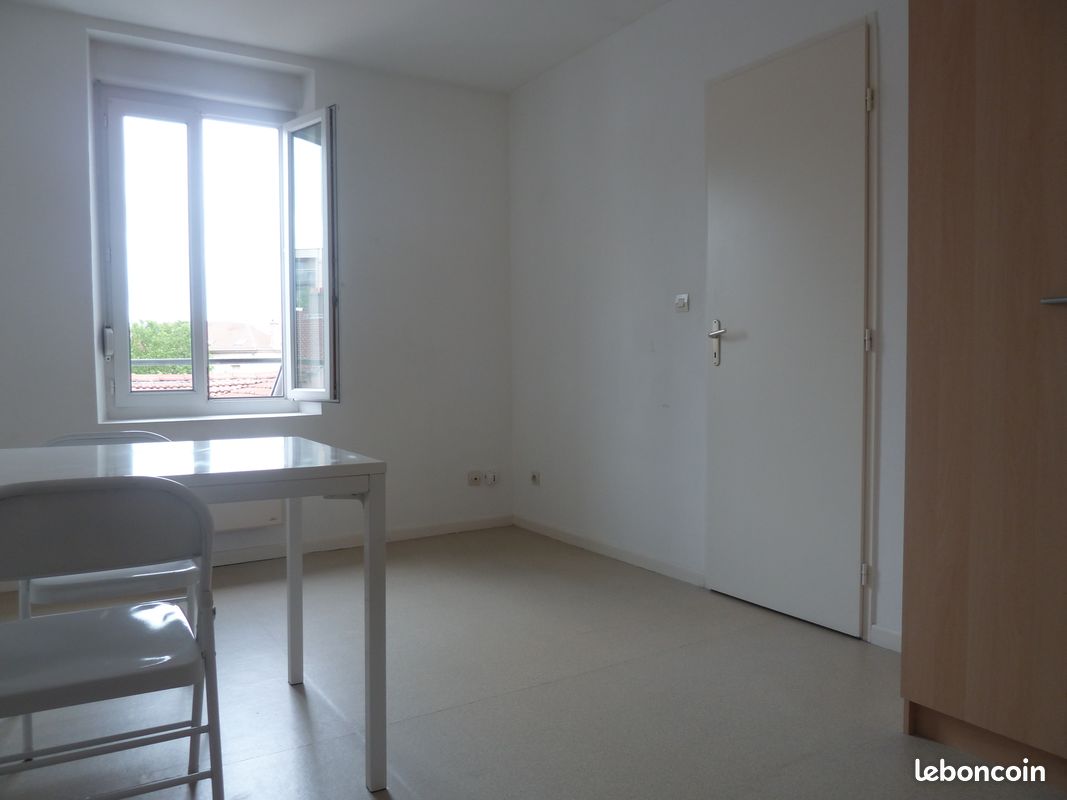 Appartement 1 pièce 26 m² · à Nancy · 26 m² · 515 €