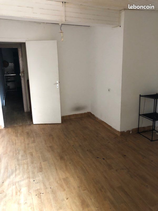 Maison 5 pièces 90 m² · à Port-Sainte-Marie · 90 m² · 25 000 €