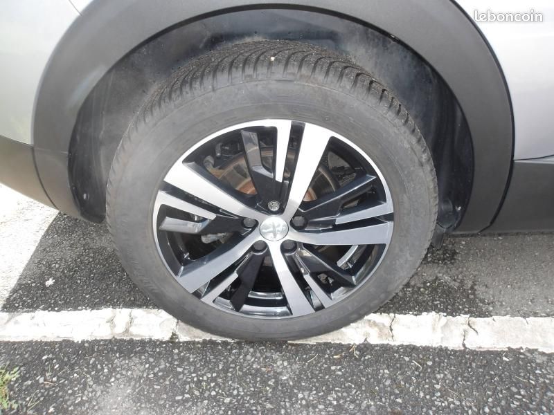 Peugeot 3008 1.5 BlueHDi 130ch S&S Allure (image 18)