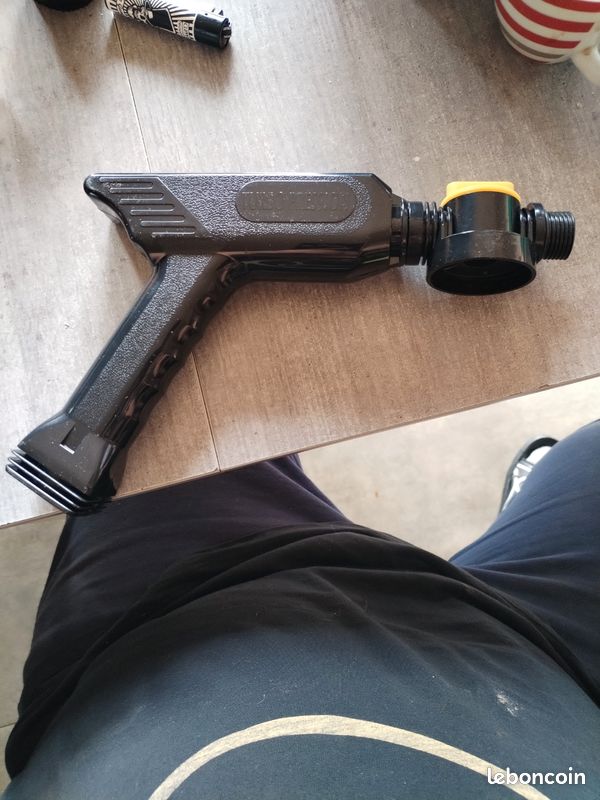 Pistolet à haute pression pour nettoyer toute surface (image 5)