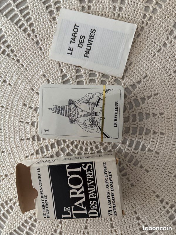 Jeu de Tarot - French playing cards - Hoyle's of Oxford