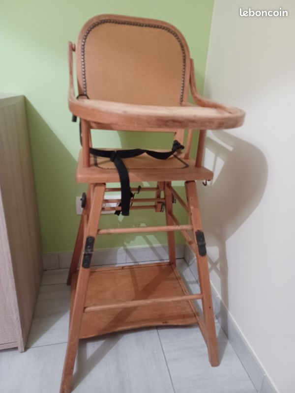 Chaise bebe (image 1)