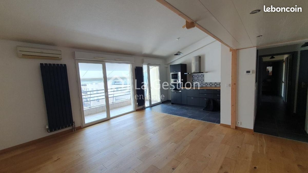 Appartement 3 pièces 80 m² · à Chambéry · 80 m² · 1 292 €