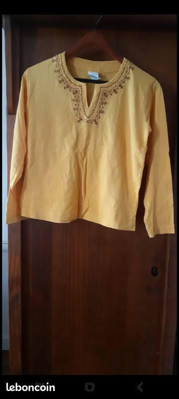 T-shirt 14 ans (200) (image 1)