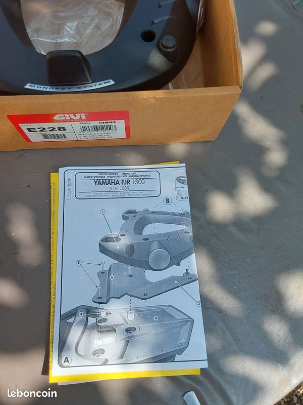 Platine Givi neuve Fjr (image 3)