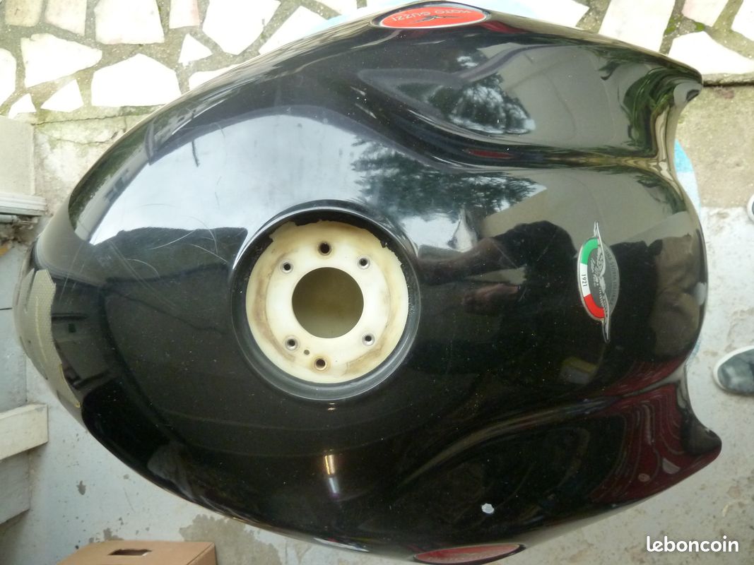 Réservoir guzzi bréva (image 3)