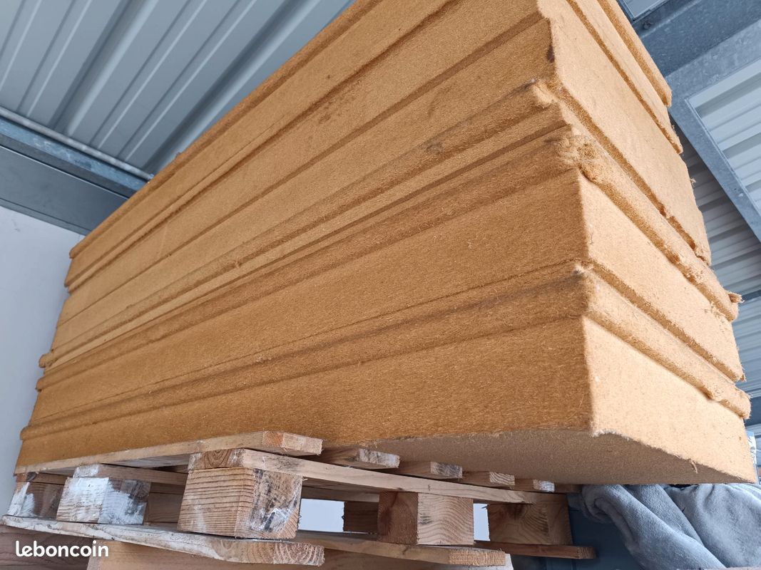 Panneau isolant thermo-acoustique rigide en fibre de bois 160 mm R=3.90 m².K/W (image 1)