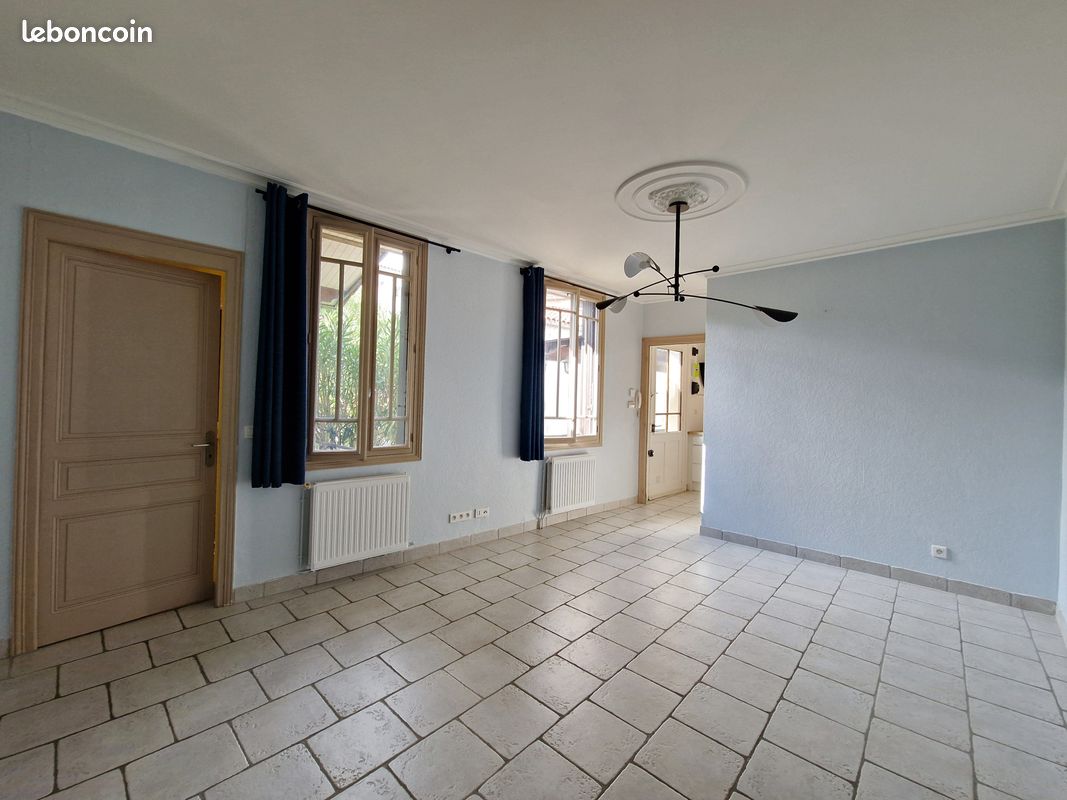 Maison 4 pièces 94 m² · à Angoulême · 94 m² · 850 €/mois