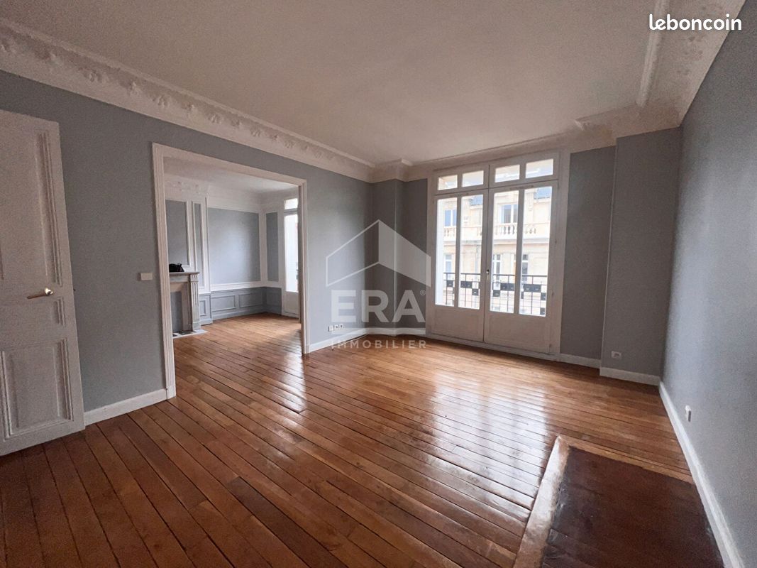 Appartement 4 pièces 90 m² · à Reims · 90 m² · 1 053 €